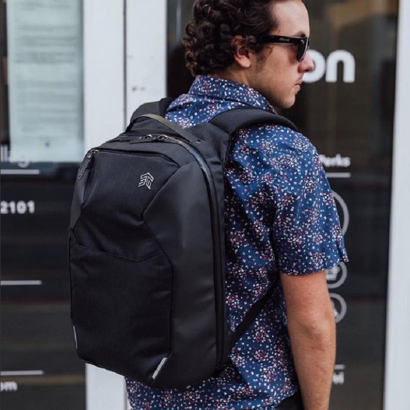 STM MYTH 18L Backpack BLACK